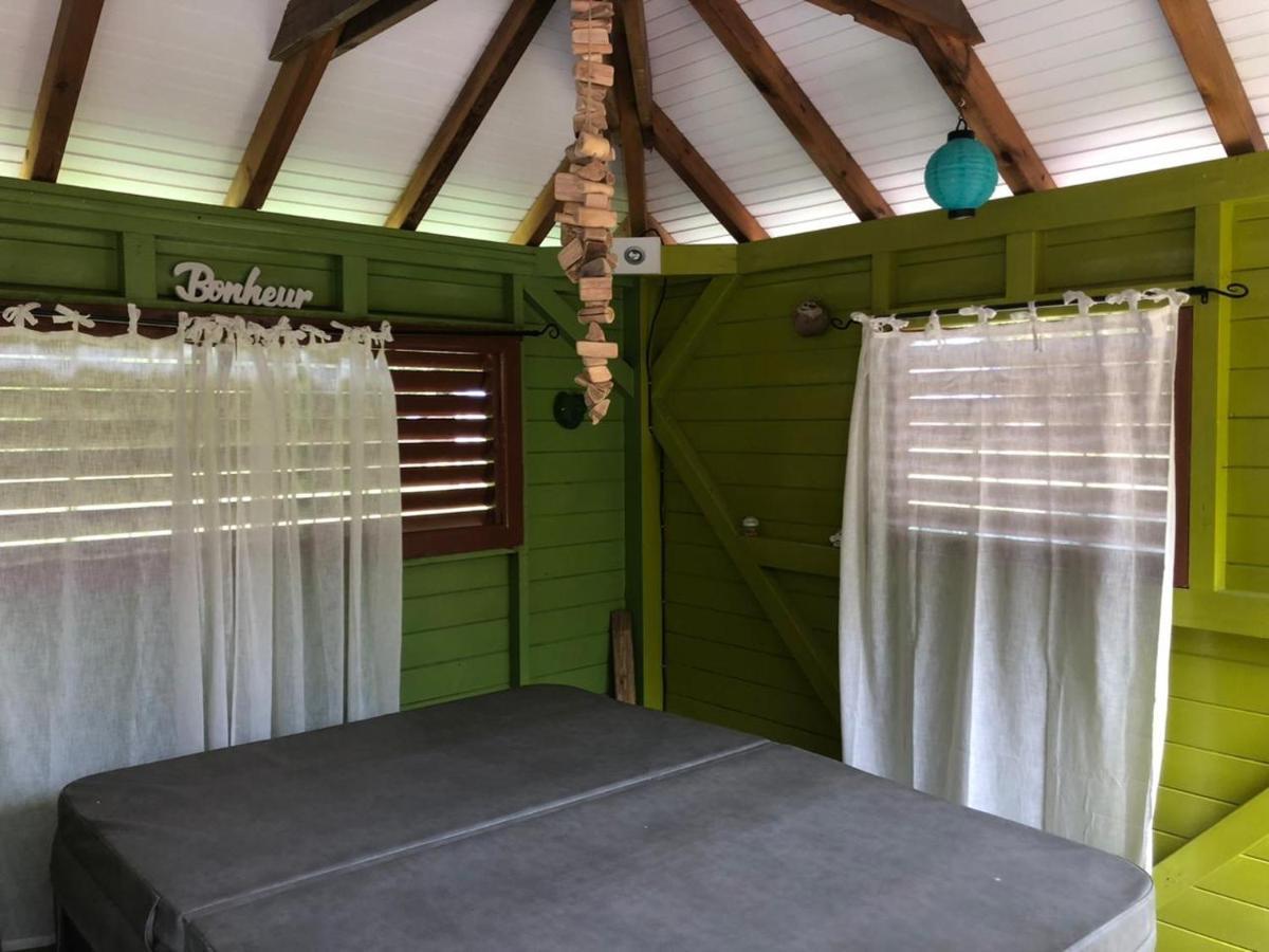Au Sable D'Or - Spa - Wifi- Piscine Deshaies Exterior photo